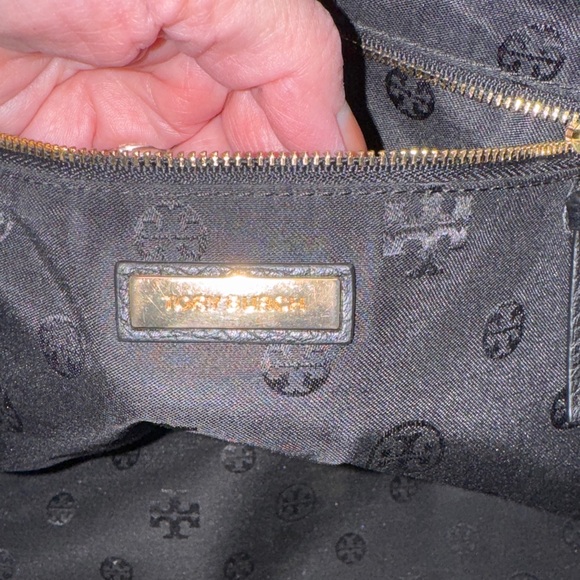 Tory Burch Black Leather Taylor Tote - Picture 6 of 10